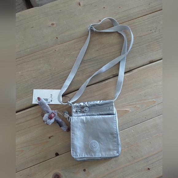 NWT Kipling Small Crossbody Bag El Dorado Metallic Pewter Adjustable Strap - Picture 1 of 9